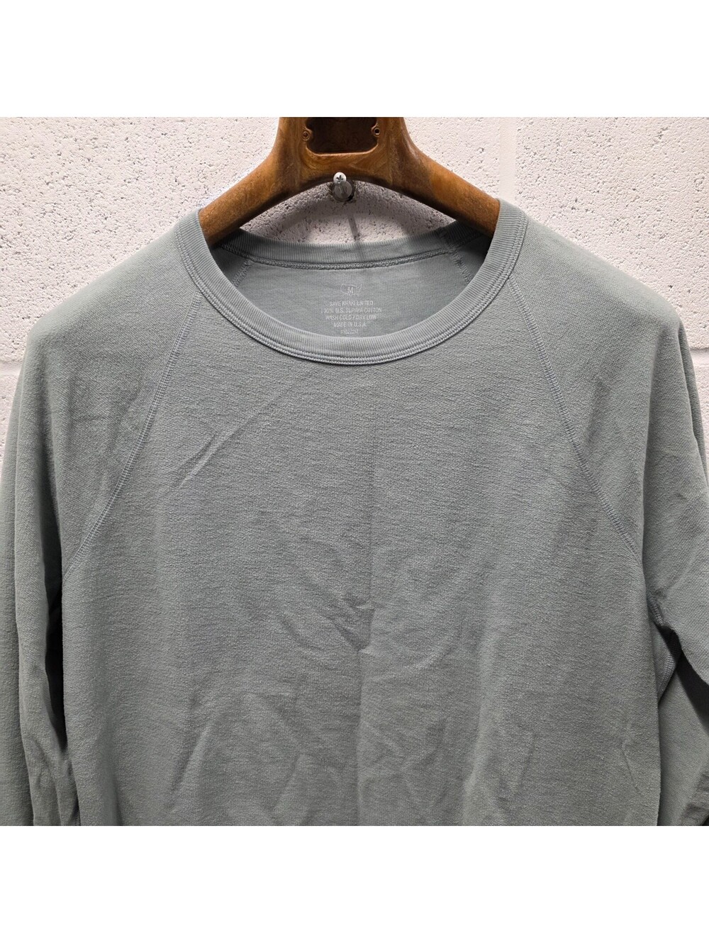Save Khaki United SKU Men Sweatshirt Size Medium M Cotton Green Grey 22x27